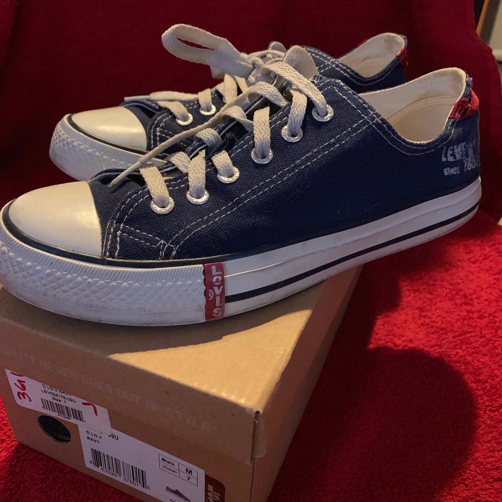 Levis Canvas low top sneaker